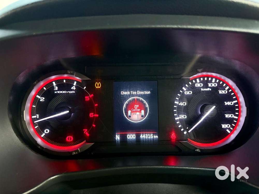 Mahindra Thar Lx Hard Top Diesel Mt Rwd, 2023, Diesel