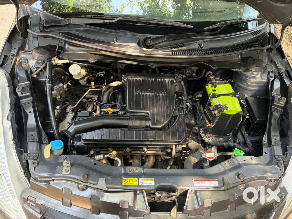 Maruti Suzuki Swift Vxi, 2015, Petrol