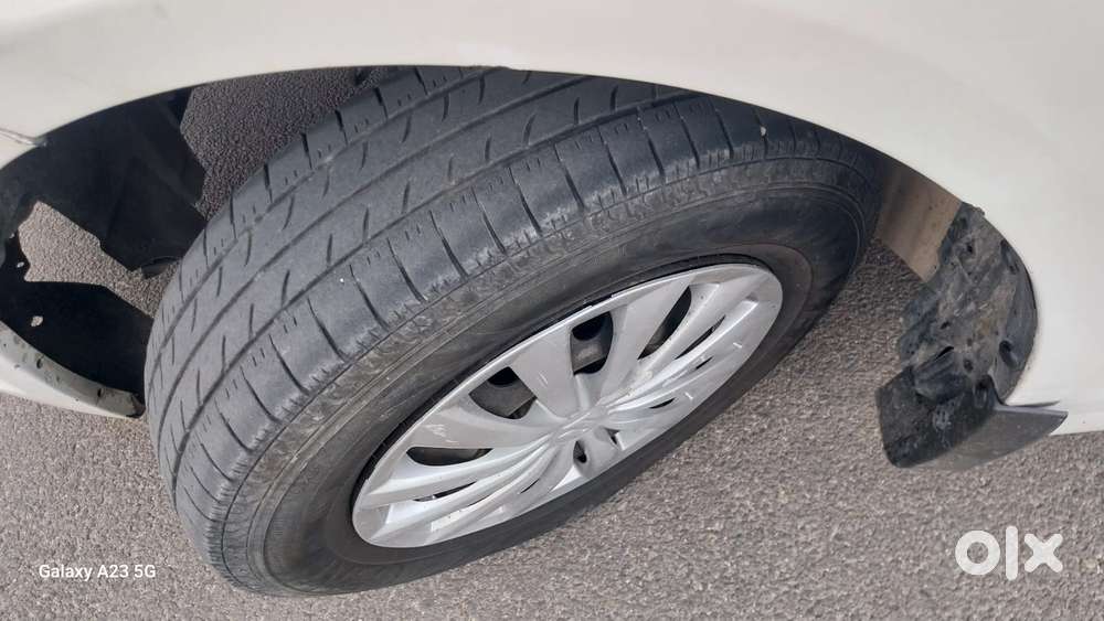 Maruti Suzuki Swift Dzire Vdi Bsiv, 2015, Diesel