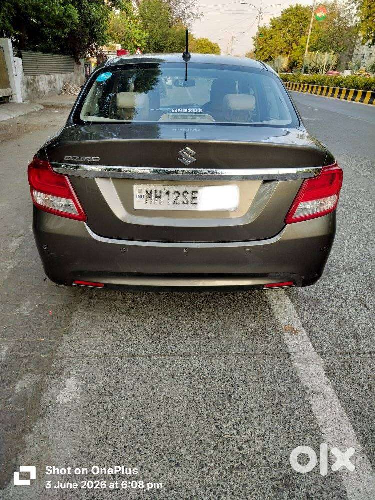 Maruti Suzuki Dzire 1.2 Vxi Amt, 2019