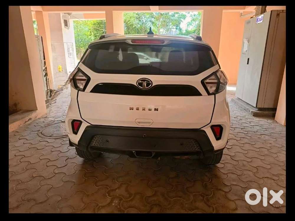 Nexon 2022 Automatic 74k Km Original Tyres