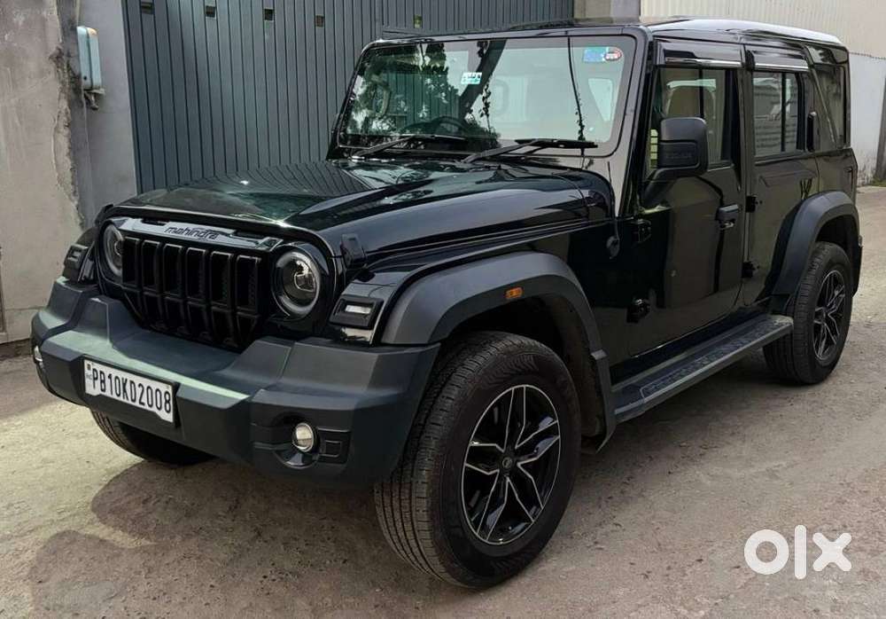 Mahindra Thar Roxx, 2025, Petrol