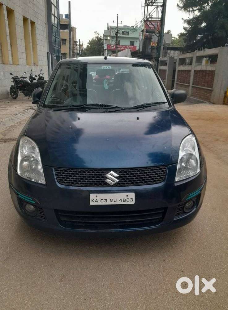 Maruti Suzuki Swift Dzire 1.2 Vxi Bsiv, 2010, Petrol