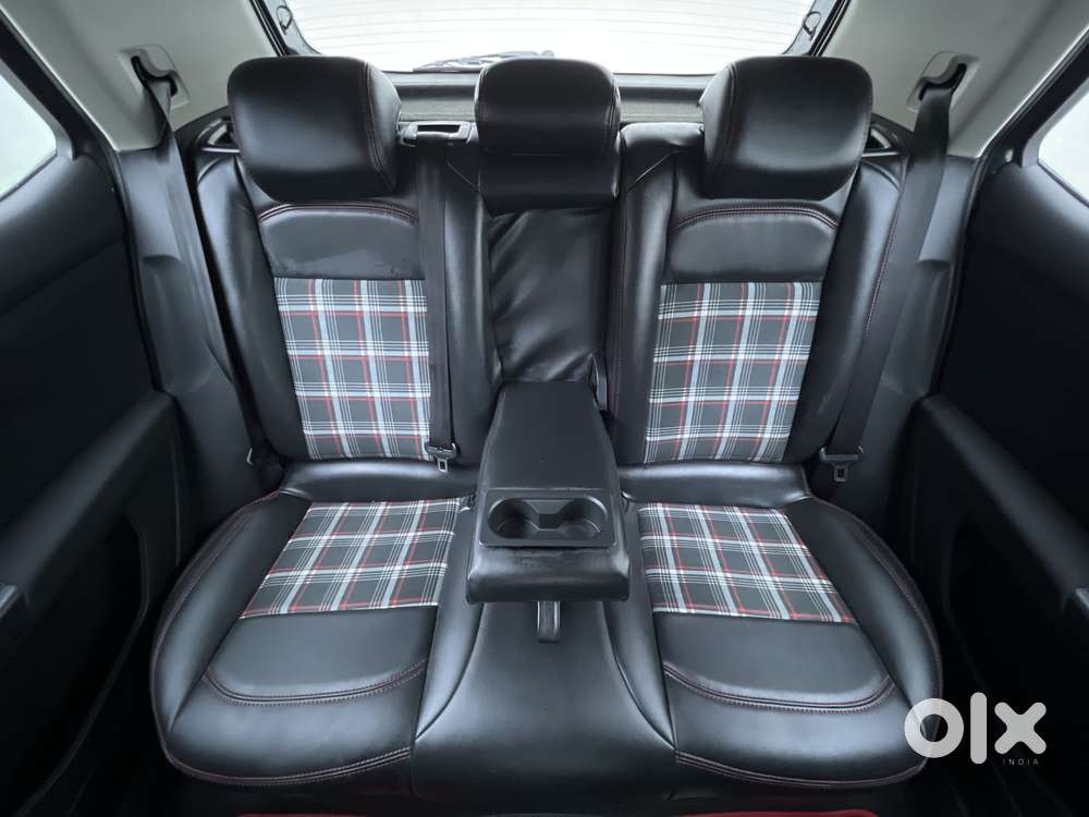 Volkswagen Taigun 1.0 Tsi Highline At, 2022, Petrol
