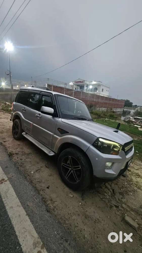 Mahindra Scorpio 2.2 Diesel 2016