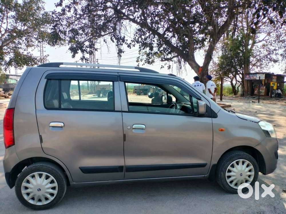 Maruti Suzuki Wagon R Vxi Plus Mt, 2014, Petrol