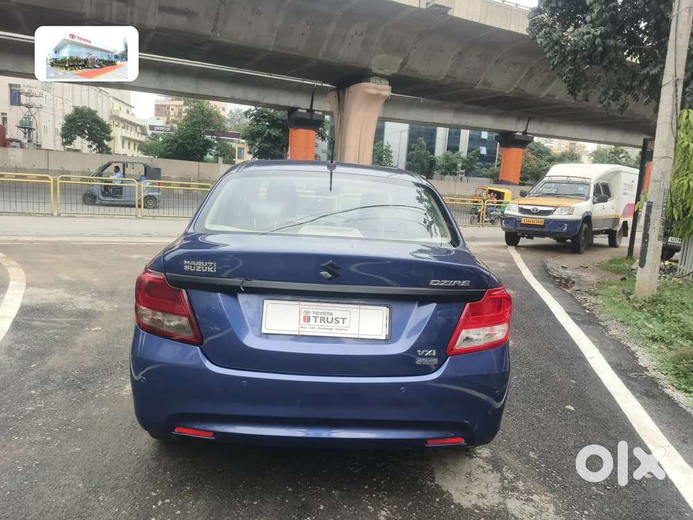 Maruti Suzuki Swift Dzire Amt Vxi, 2017, Petrol