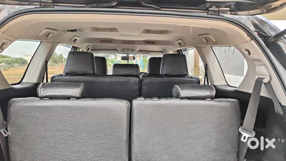 Toyota Innova Crysta 2.4 Gx Mt 8s, 2016, Diesel