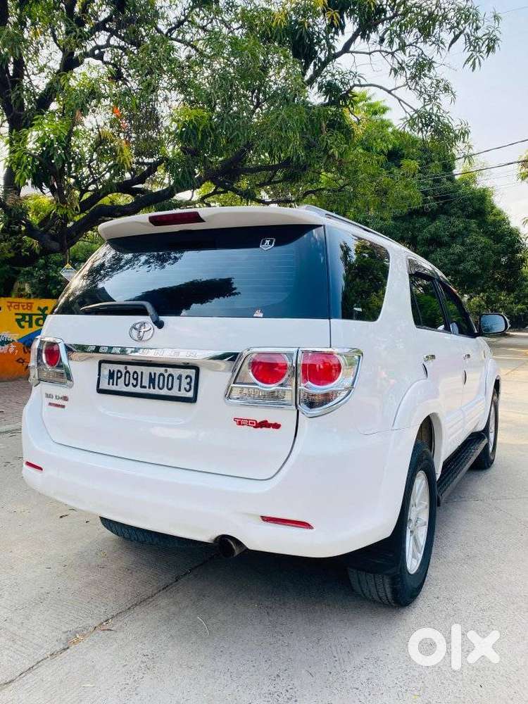 Toyota Fortuner 3.0 4x2 Automatic, 2013, Diesel