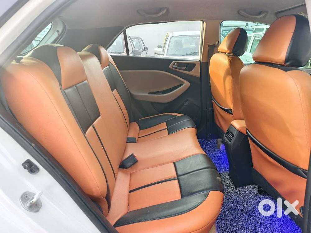 Hyundai Elite I20 Sportz Opt 1.4, 2017, Petrol