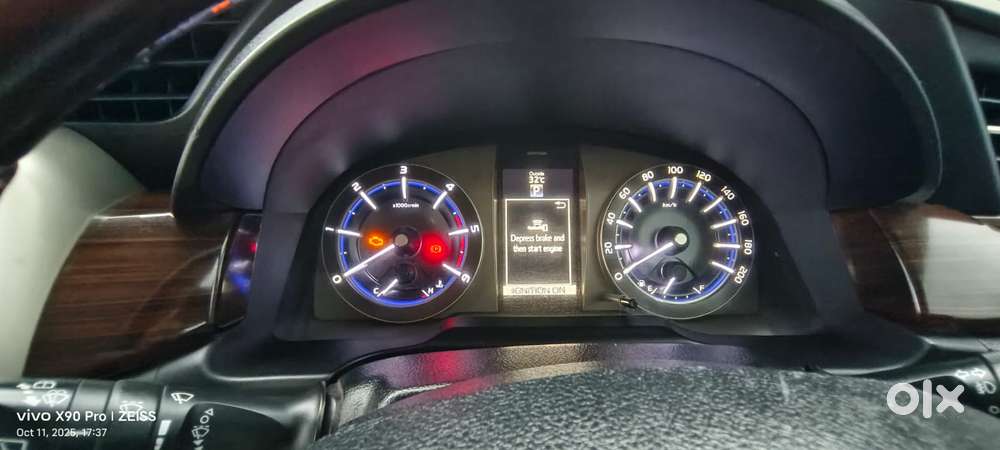 Toyota Innova Crysta 2.8z Automatic, 2016, Diesel