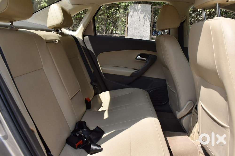 Volkswagen Vento 1.2 Tsi Highline Plus At, 2015, Petrol