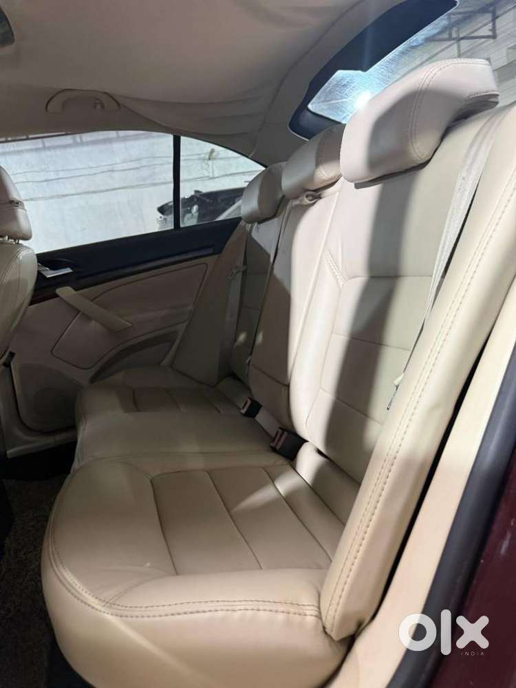 Skoda Laura 2.0 Ambition Tdi Cr At, 2014, Diesel