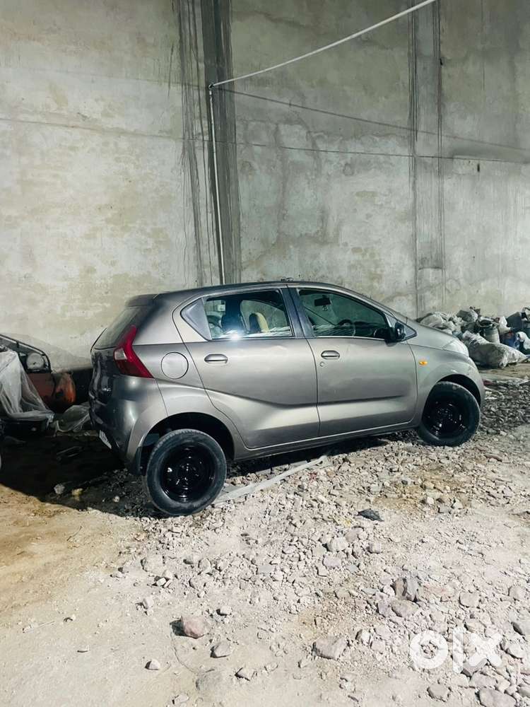 Datsun Redigo Petrol 2017