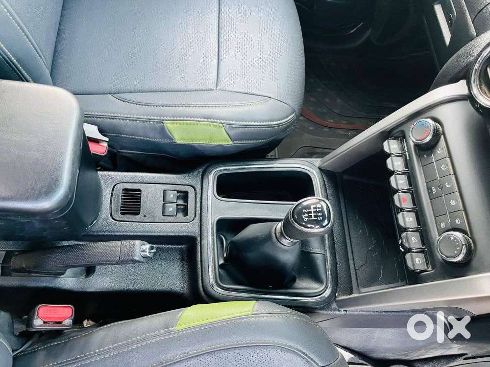 Mahindra Thar Lx Hard Top Diesel Mt Rwd, 2024, Diesel