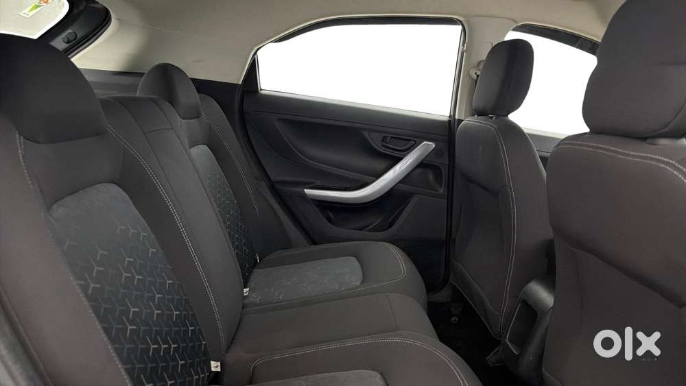 Tata Nexon 1.5 Revotorq Xma Amt, 2023, Petrol