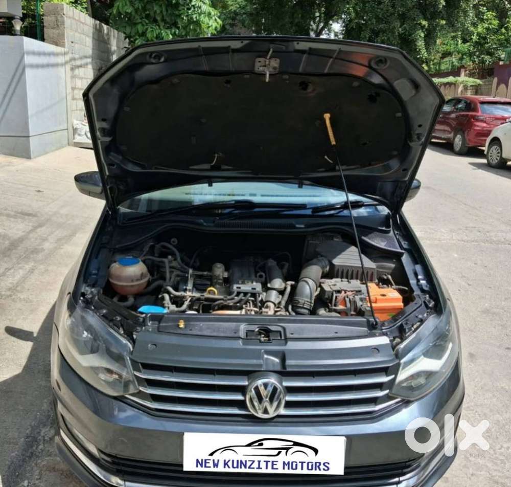 Volkswagen Vento 1.2 Tsi Highline At, 2016, Petrol
