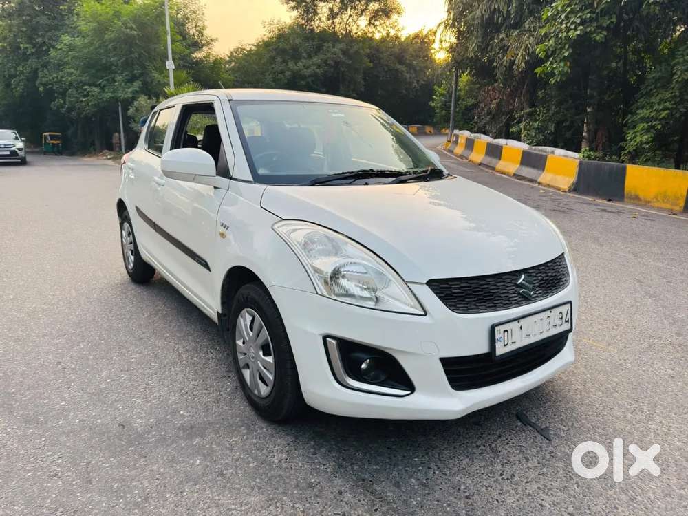 Maruti Suzuki Swift Lxi Optional-o, 2017, Petrol