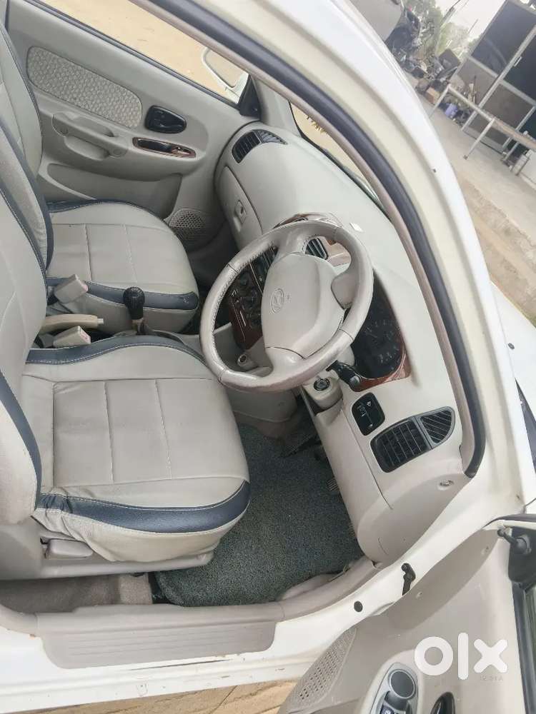 Hyundai Accent 2011 Cng