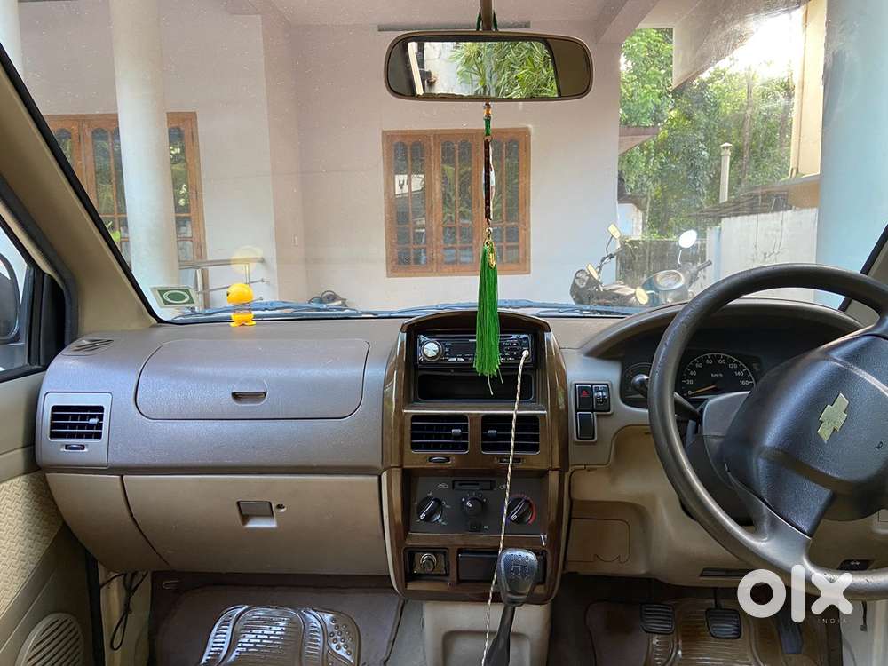Chevrolet Tavera 2009 Year