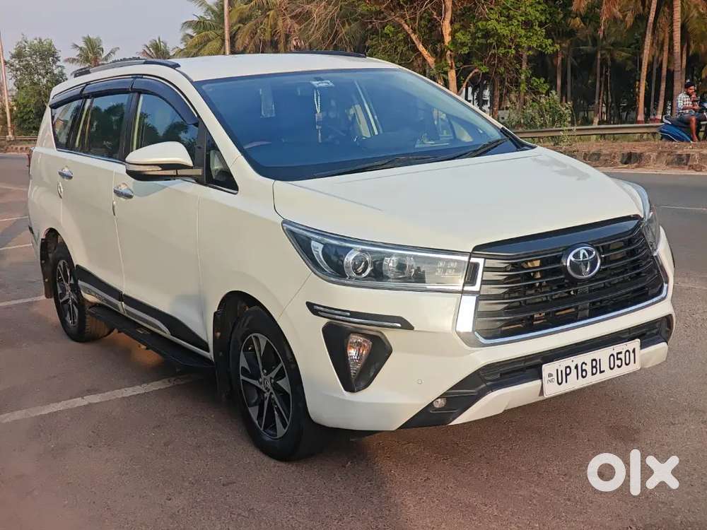 Innova Crysta 2.4 Z