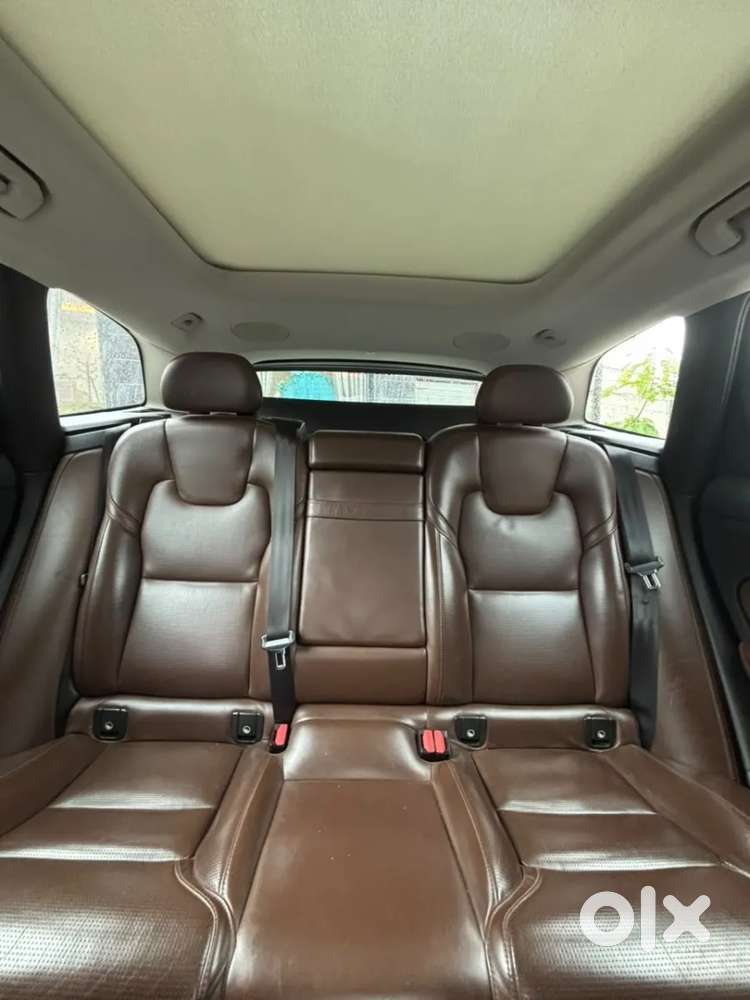 Volvo Xc60 Inscription D5, 2019, Diesel
