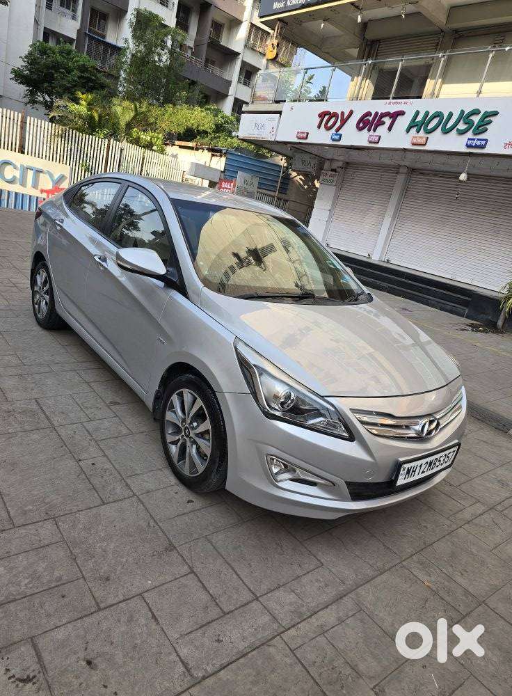 Hyundai Verna Fluidic 1.6 Vtvt Sx Opt, 2015, Petrol