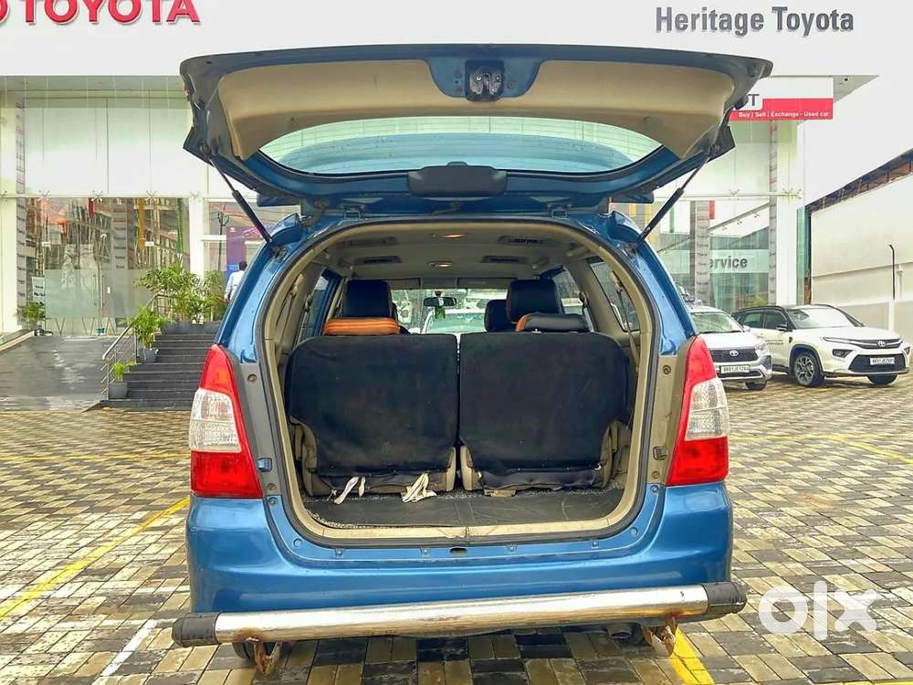 Toyota Innova 2.5 Vx 7 Seater Bs Iv, 2012, Diesel