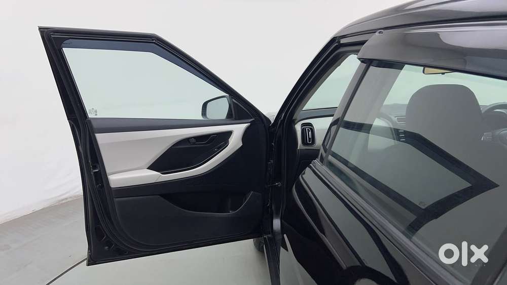 Hyundai Creta 1.5 Ex Petrol, 2023, Petrol