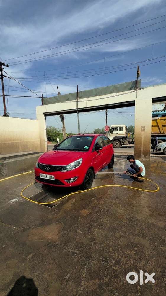 Tata Bolt Petrol 2016
