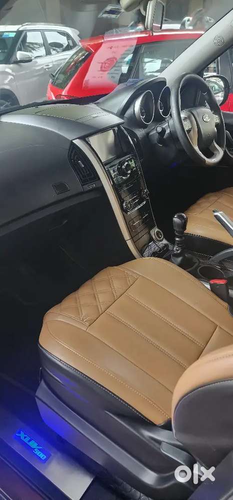 Mahindra Xuv500 2.2 W7 2019 Model