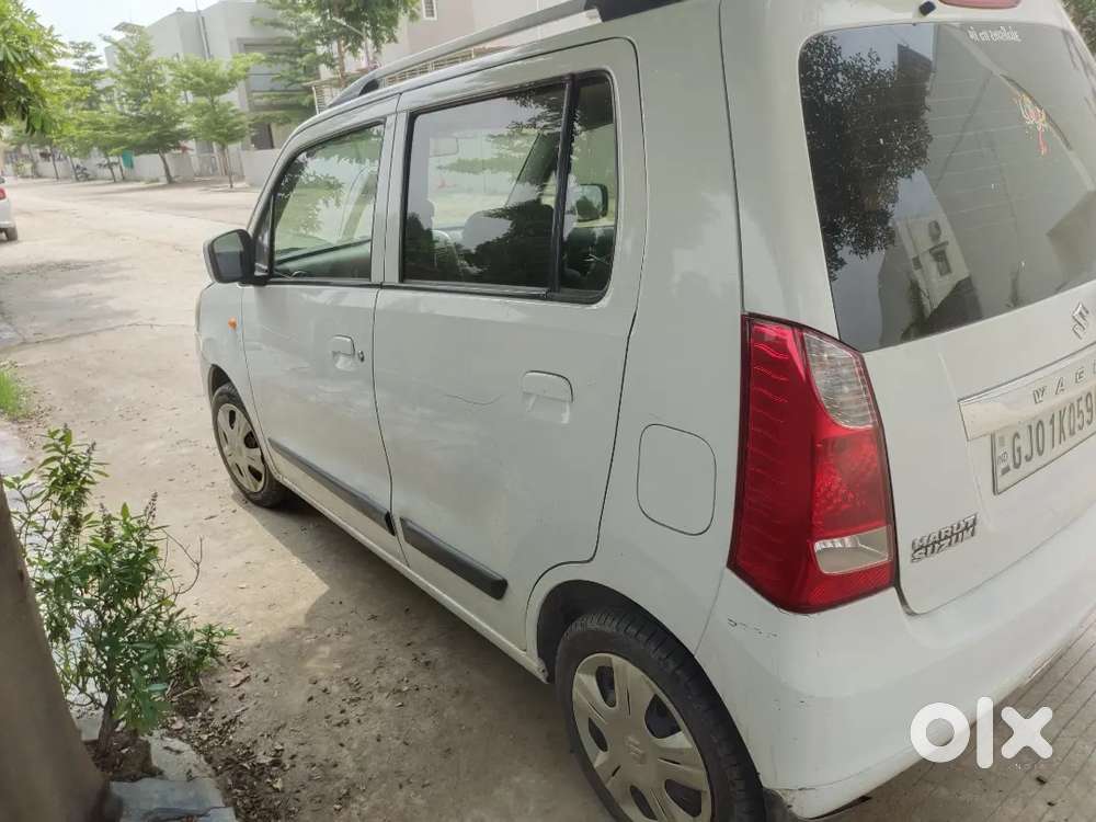 Wagon 2012 Genuine