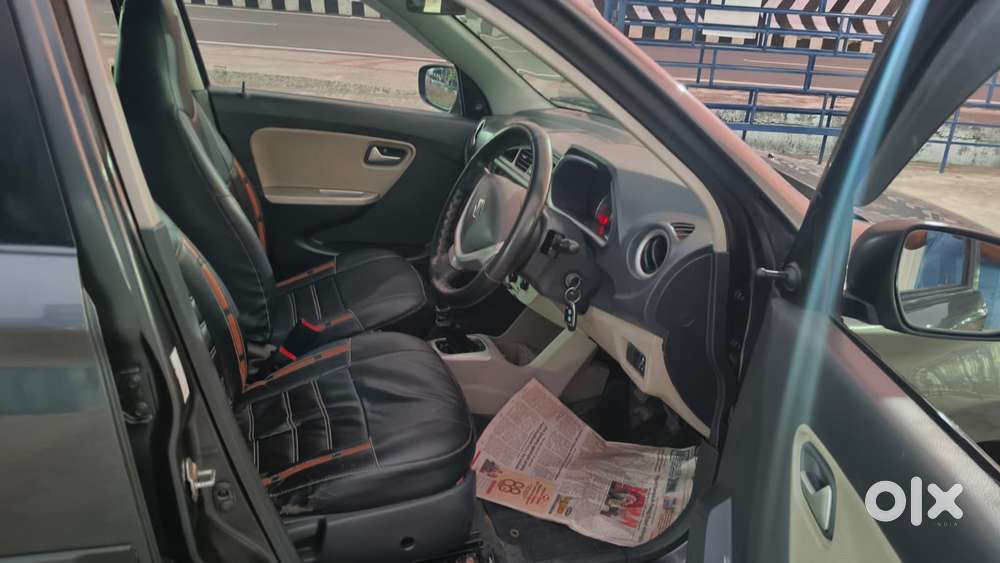 Maruti Suzuki Alto K10 1.0 Vxi, 2017, Petrol