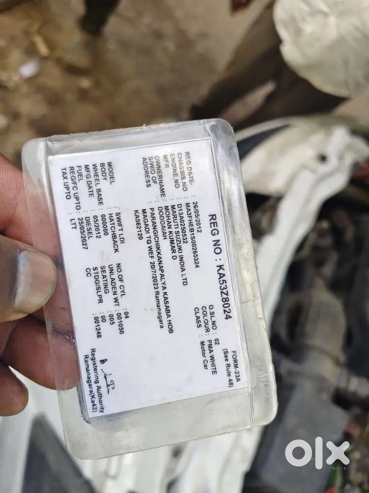 Maruti Suzuki Swift 2012 Diesel 140000 Km Driven