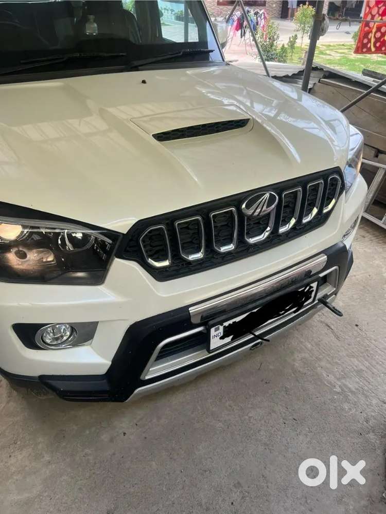 Mahindra Scorpio Classic S11 2020