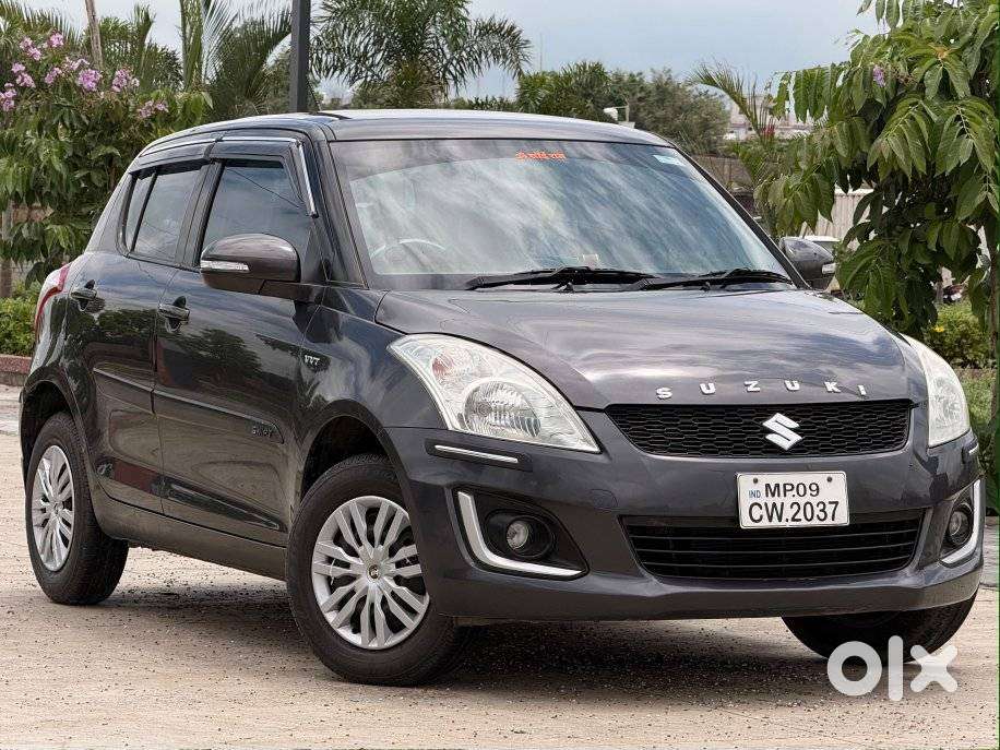 Maruti Suzuki Swift Vxi 1.2 Abs Bs-iv, 2017, Petrol
