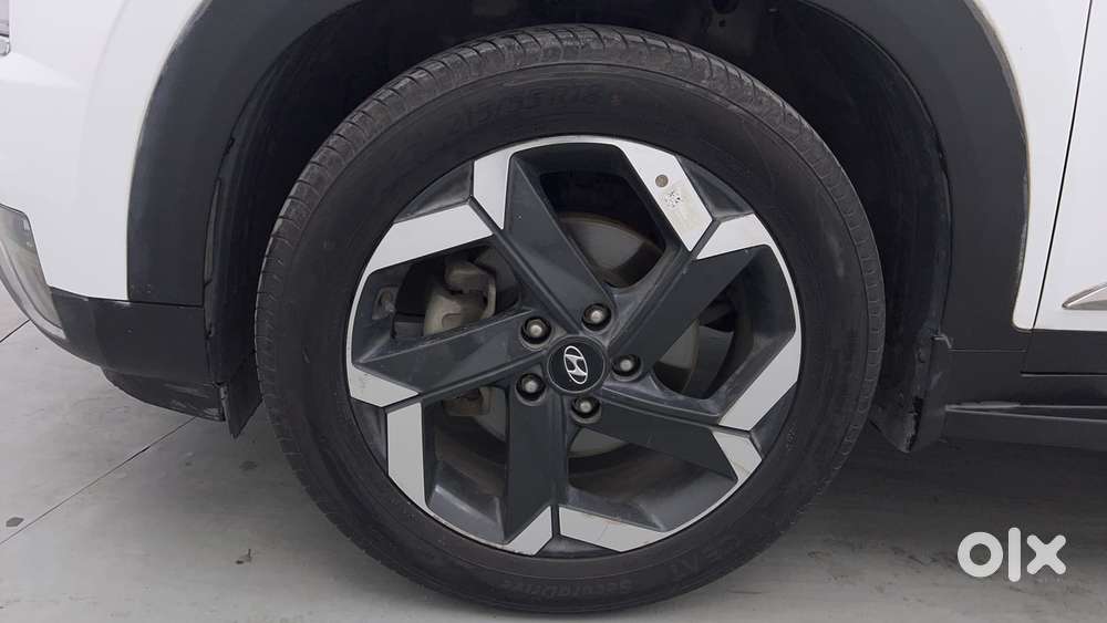 Hyundai Alcazar 2.0 Signature (o) Petrol At 6 Str, 2021, Petrol