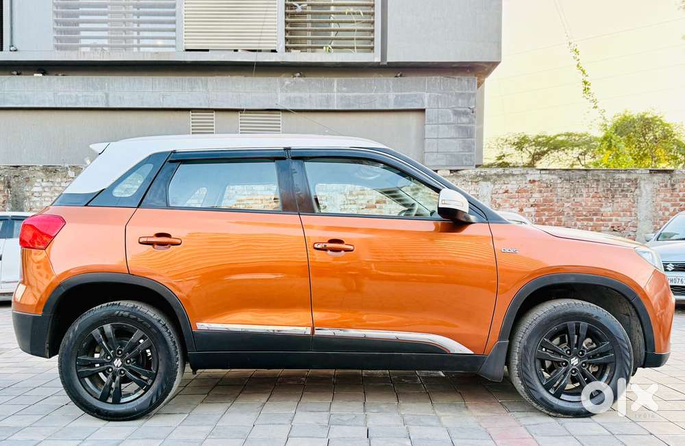 Maruti Suzuki Brezza Zxi Plus At, 2020, Diesel