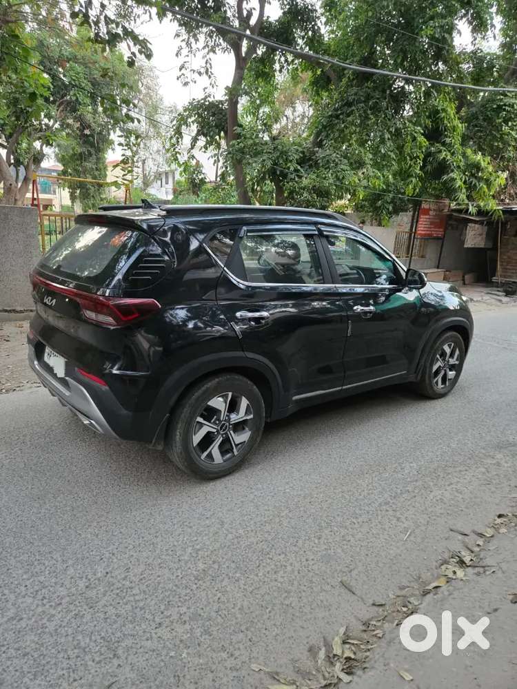 Sonet Diesel Auto Sunroof  2022