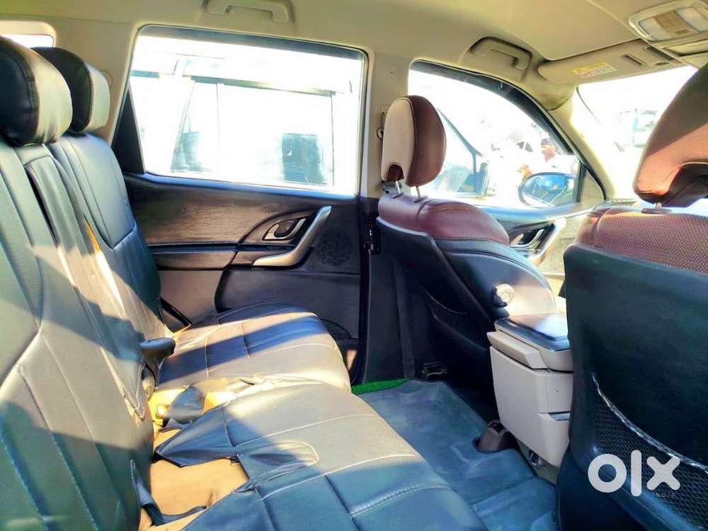 Mahindra Xuv500 W7, 2019, Diesel