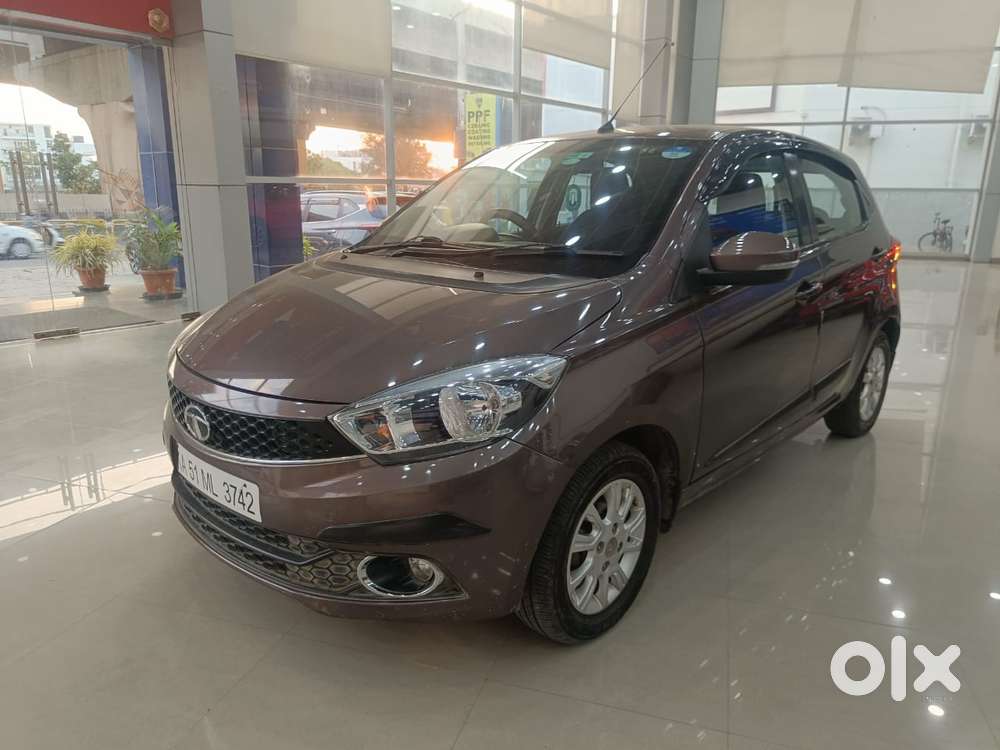 Tata Tiago 1.2 Revotron Xza, 2017, Petrol