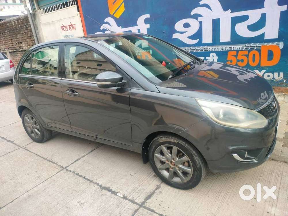 Tata Bolt Revotron Xt, 2015, Petrol