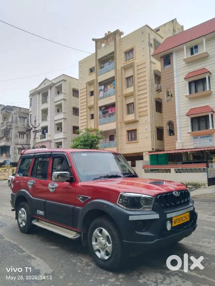 Mahindra Scorpio 2018 Diesel 140000 Km Driven