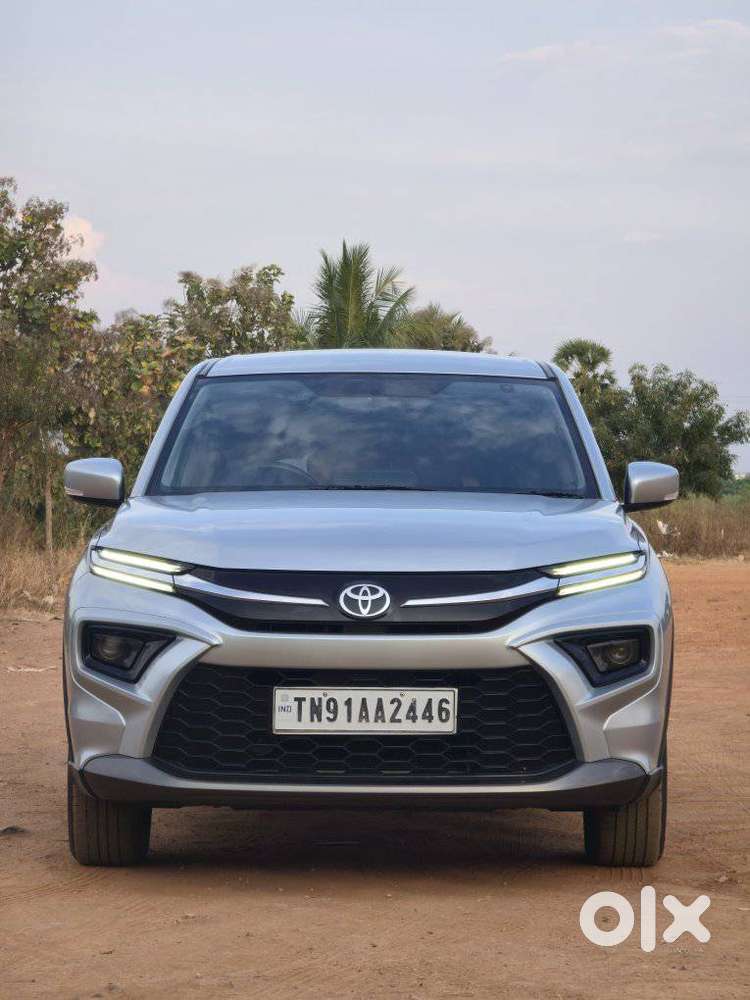 Toyota Urban Cruiser Hyryder, 2024, Petrol