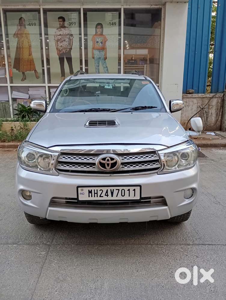Toyota Fortuner, 2010, Diesel