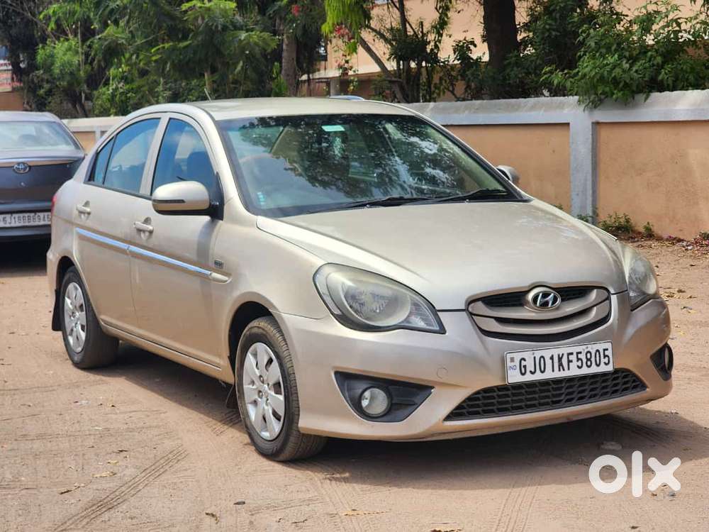 Hyundai Verna 2006-2009 I (petrol), 2010, Petrol