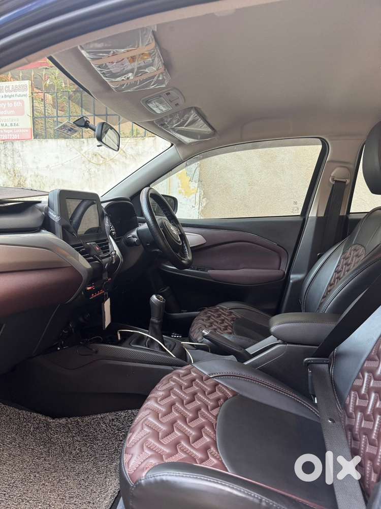Maruti Suzuki Fronx Petrol 2025