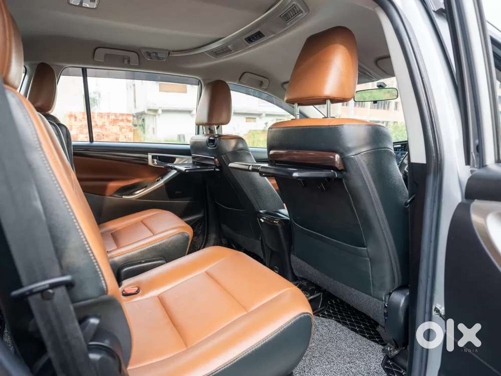 Toyota Innova Crysta [2020-ongoing] 2.7 Zx At 7 Str, 2022, Petrol