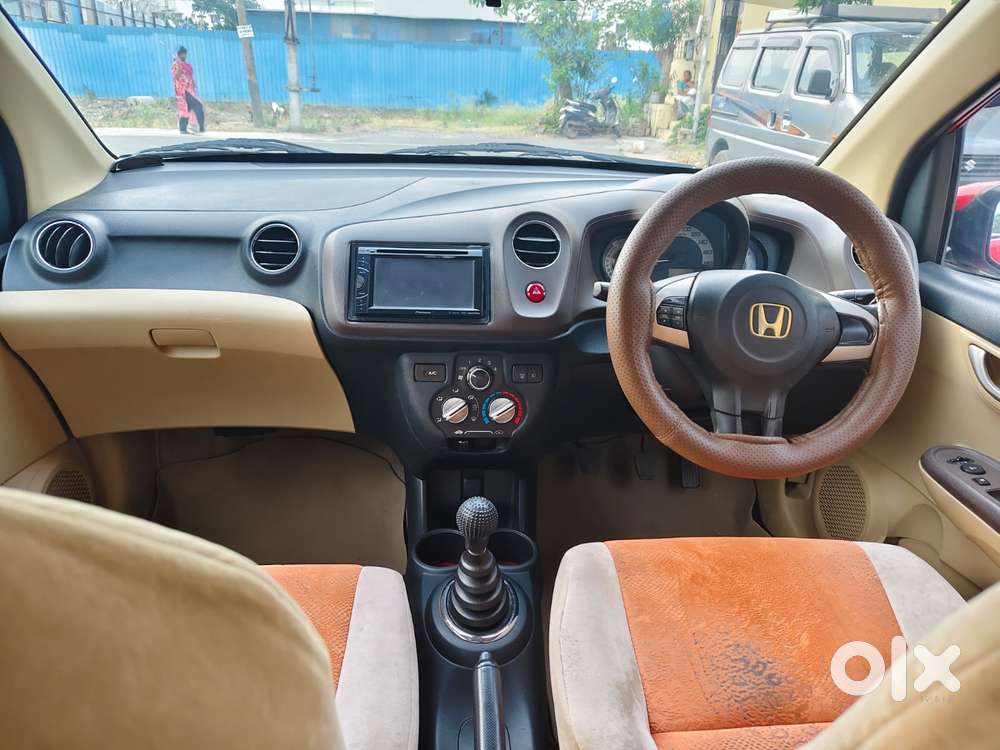 Honda Brio 2011-2013 V Mt, 2013, Petrol