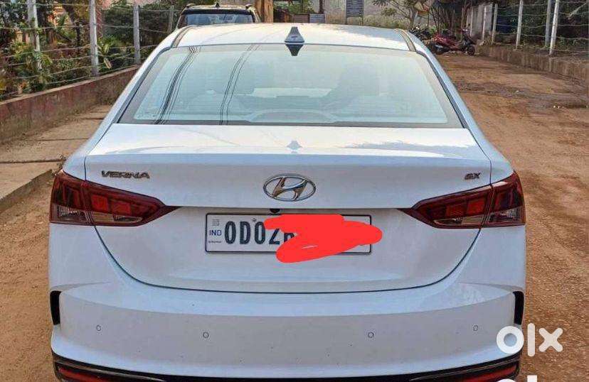 Hyundai Verna 2022 Diesel 43000 Km Driven With Service Record